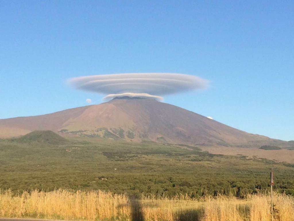 Appartamento Turistico Maletto Bagian luar foto